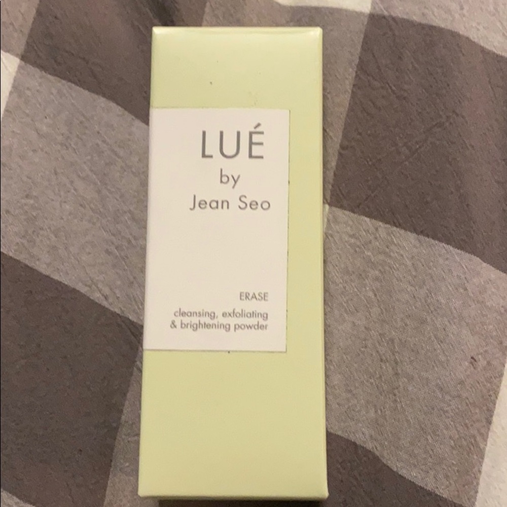Lue’ Erase by Jean Seo